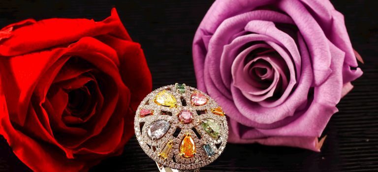 パテックフィリップが紡ぐ時の芸術と資産価値腕時計市場を牽引する理由